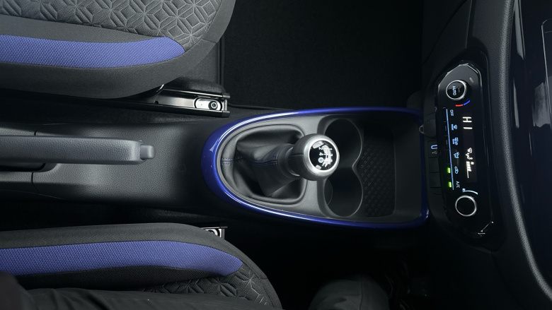 Toyota Aygo X 1.0 VVT-i Edge 5dr Petrol Hatchback